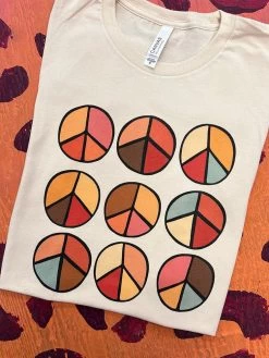 Groovy Peace Sign T-shirt - Natural