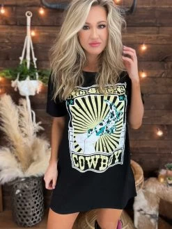 Kicks Rocks Cowboy T-Shirt Dress - Black -Southern Fried Chics PhotoApr062023 24544PM 54af1d55 0877 4ed6 acca e0c1d8ea2505