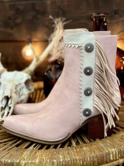 Givin Gizelle Fringe Booties - Pink